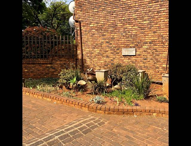2 BEDROOM SECTIONAL TITLE FOR SALE IN BERTON PARK